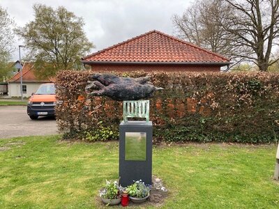 Denkmal f&uuml;r die verstorbenen Zwangsarbeiterkinder in Otterndorf